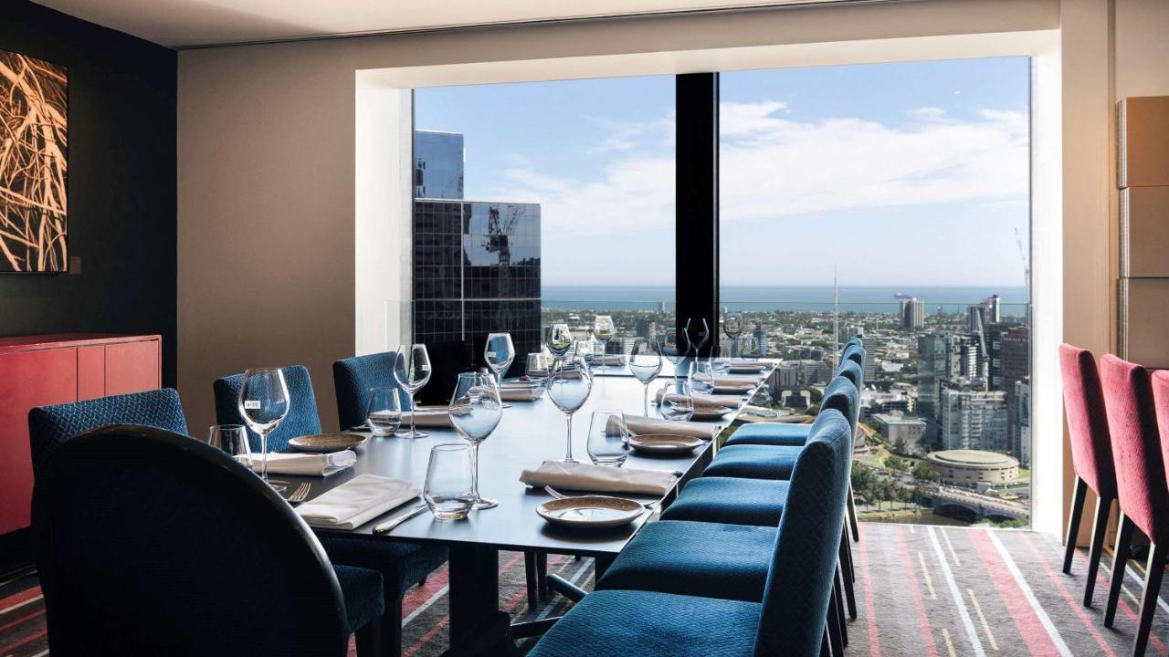 Hotel Sofitel Melbourne On Collins Exterior foto The Table